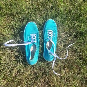 Womens teal lo pro vans size 7.5